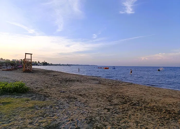 Cavos Sunrise Beach Apartments