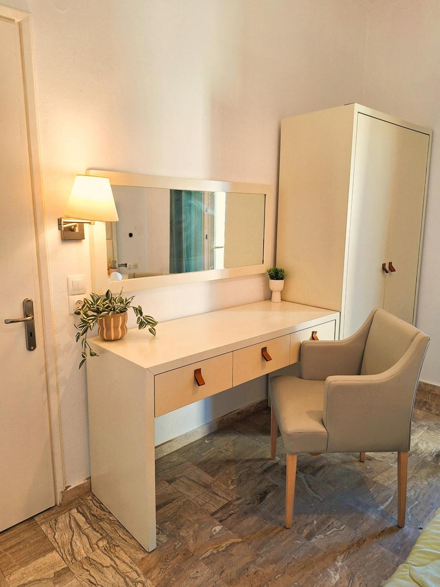 Cavos Sunrise Apartment