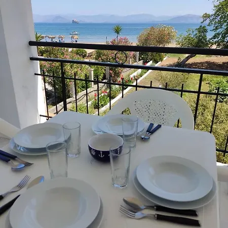 Cavos Sunrise Beach Apartments Kavos Exterior photo